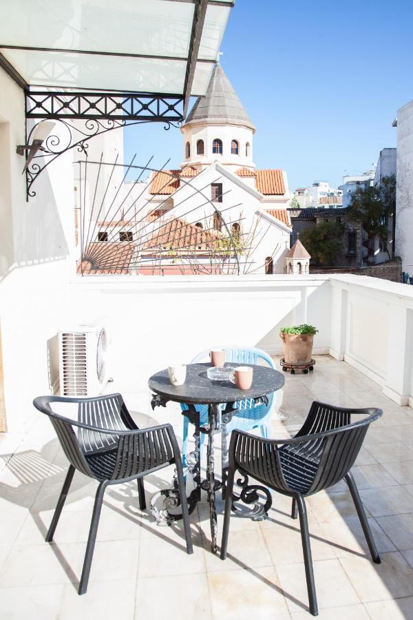 Unique Apt W/ Veranda Walking Distance To Sites Appartamento Atene Esterno foto