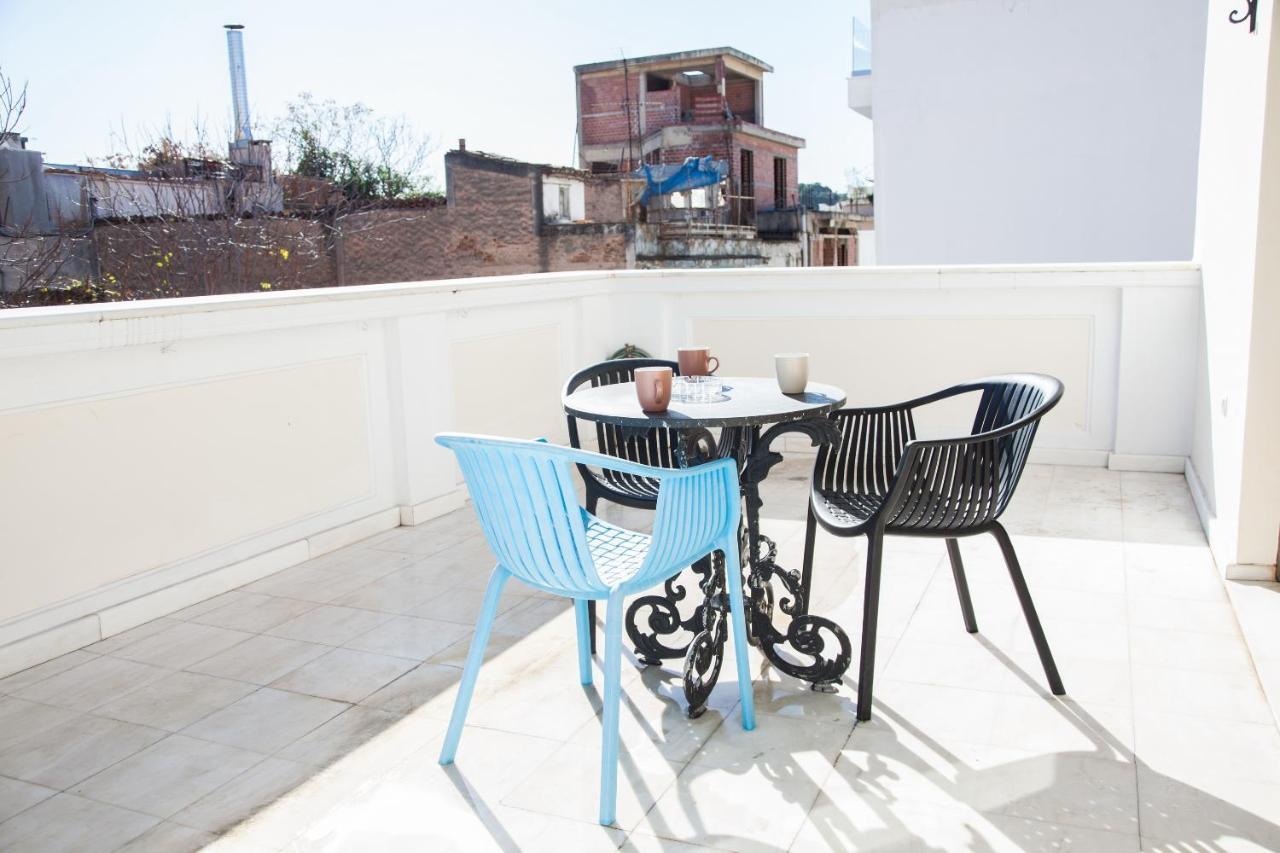 Unique Apt W/ Veranda Walking Distance To Sites Appartamento Atene Esterno foto